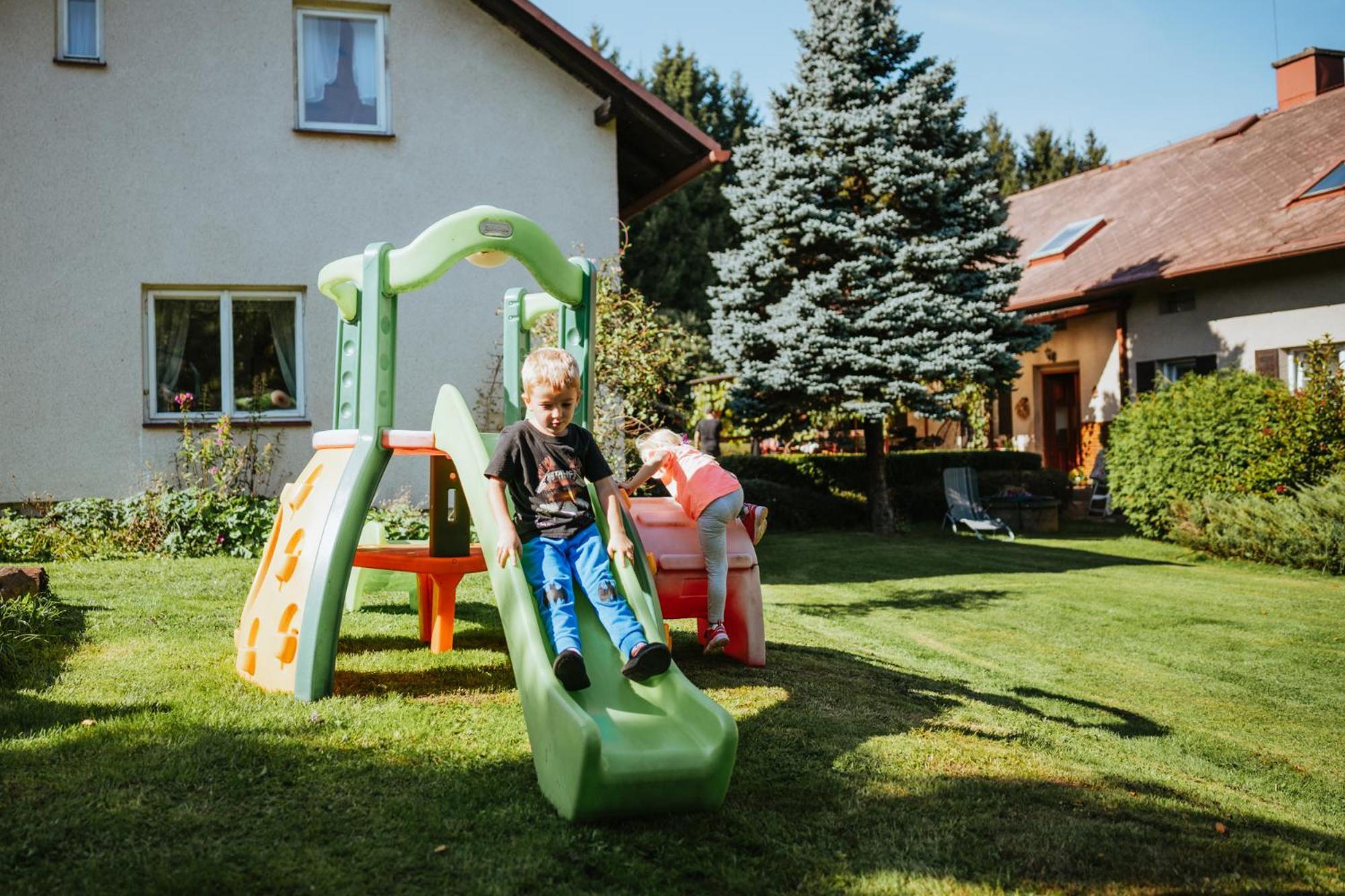 Lichkovska Chalupa Buitenkant foto